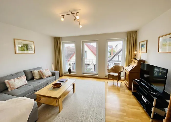 Kapitaenshaus Moewenblick *